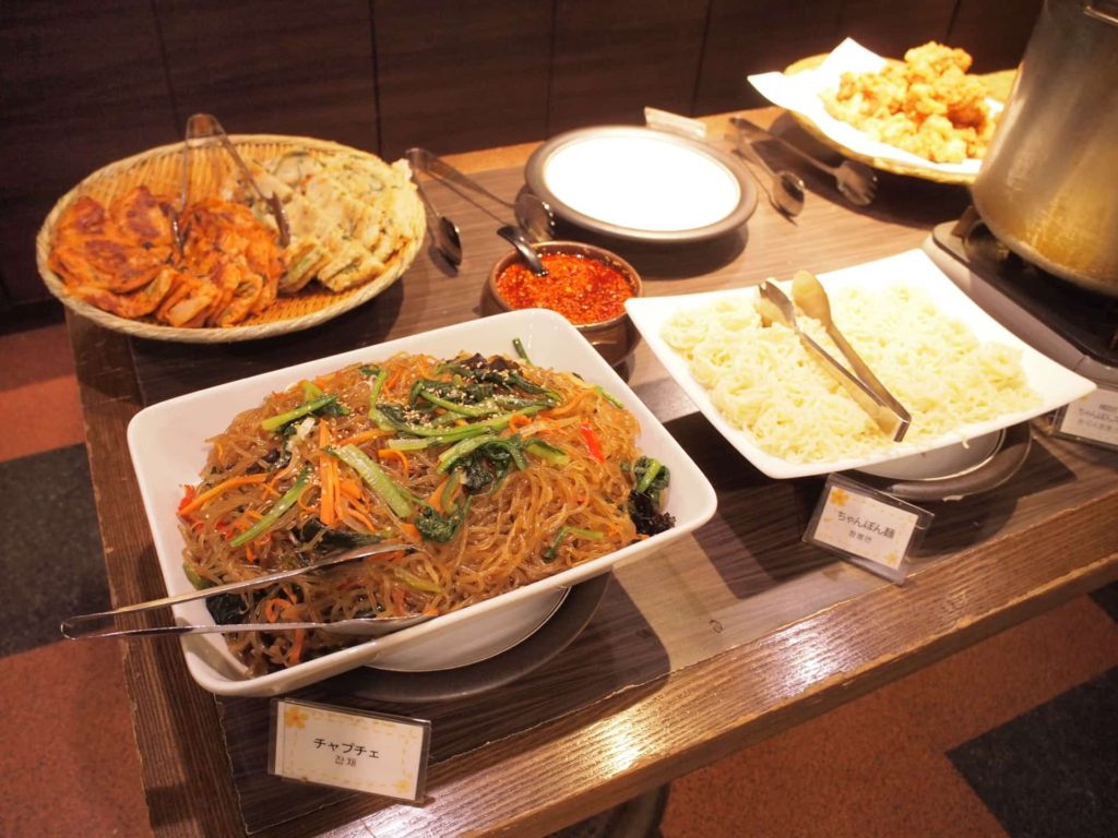 プングム 新大久保 ランチ 韓国料理 食べ放題 バイキング ビュッフェ メニュー
